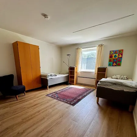Urban Folkehoyskole Lägenhet *