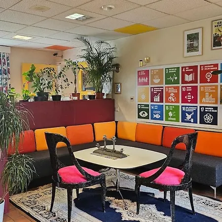 Urban Folkehoyskole * Stavanger